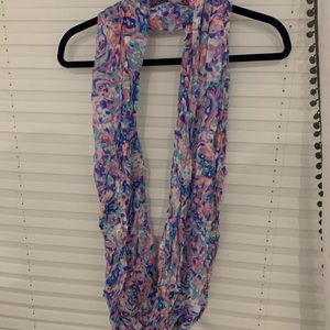 Lilly Pulitzer Infinity scarf
